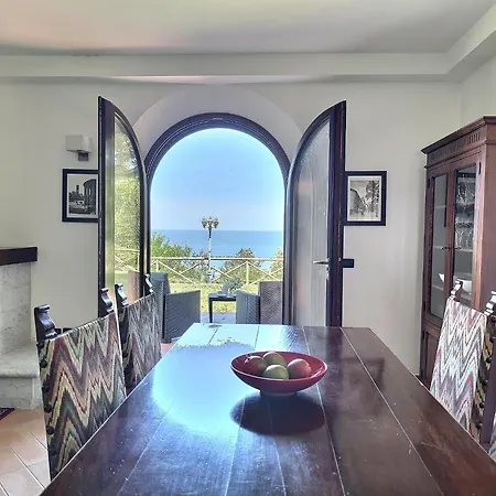 La Volpe Nella Pineta Casalbordino